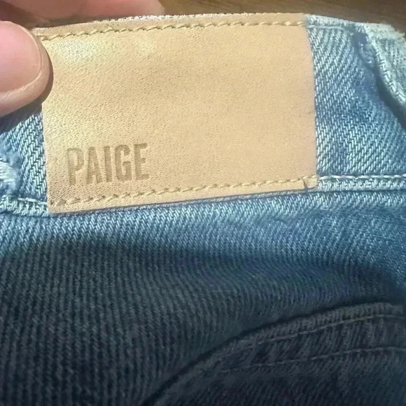 PAIGE Robbie Short High Rise Slim Bermuda Short Women Size 24 EUC - Picture 3 of 7